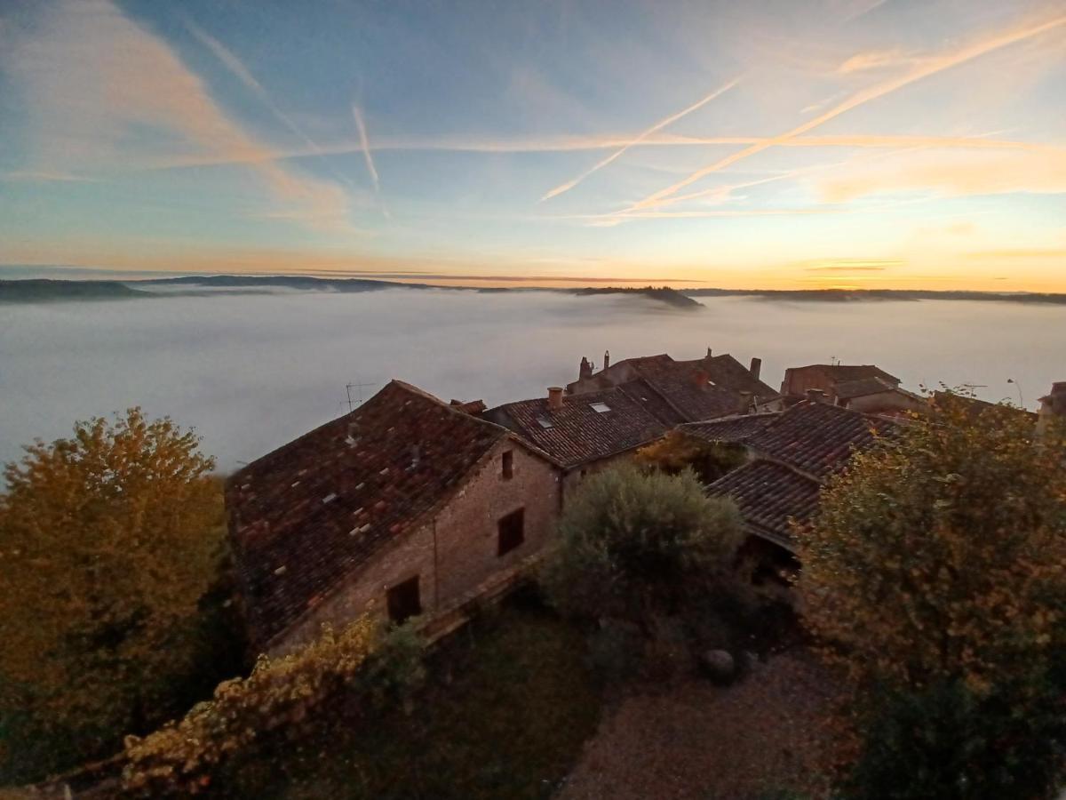 Holiday home Les Hauts De *